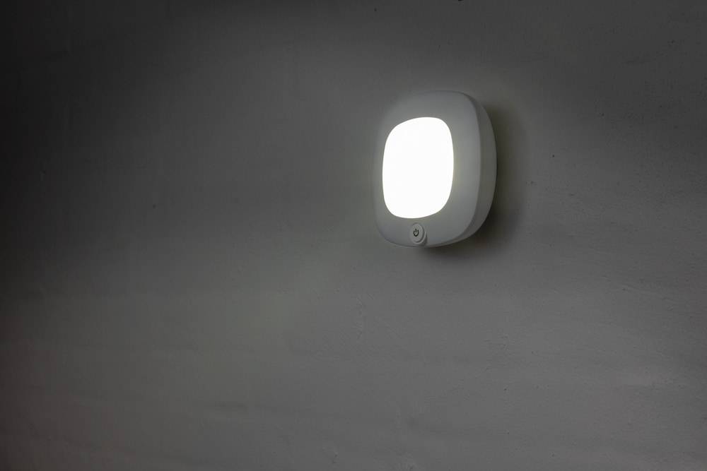 BRIGHT DESIGN COB LED-lampe med fjernbetjening - hvid